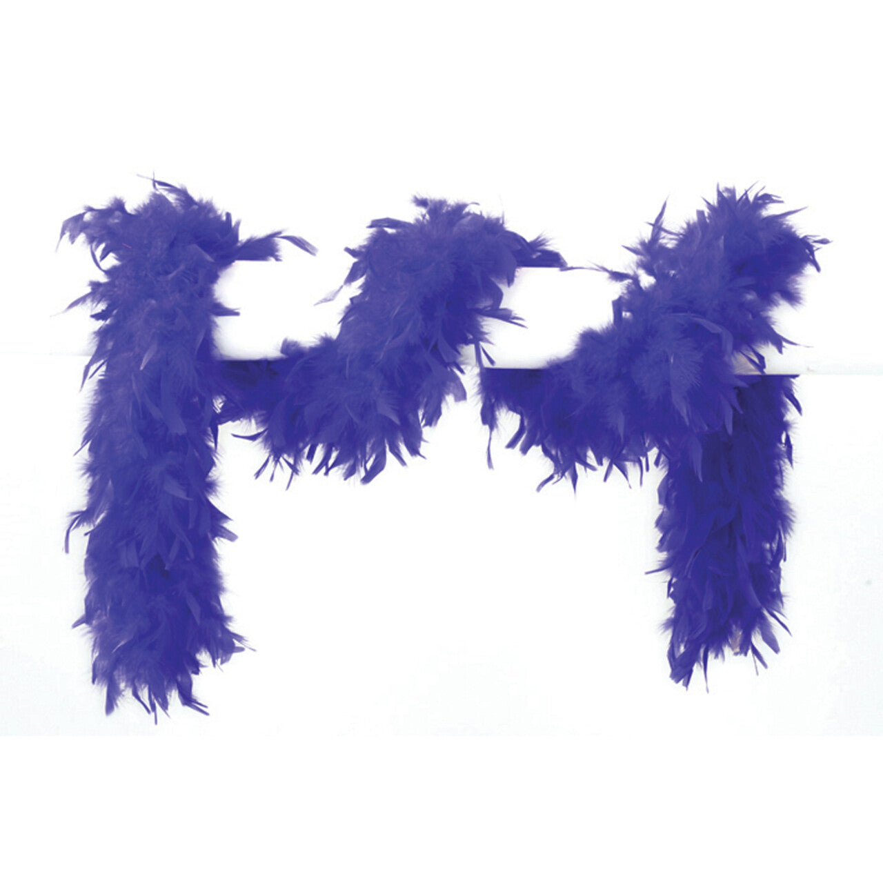 Op deze afbeelding zie je een Accessoires, van het merk Wilbers. Lange Boa Met Veren Donkerpaars 180 Centimeter