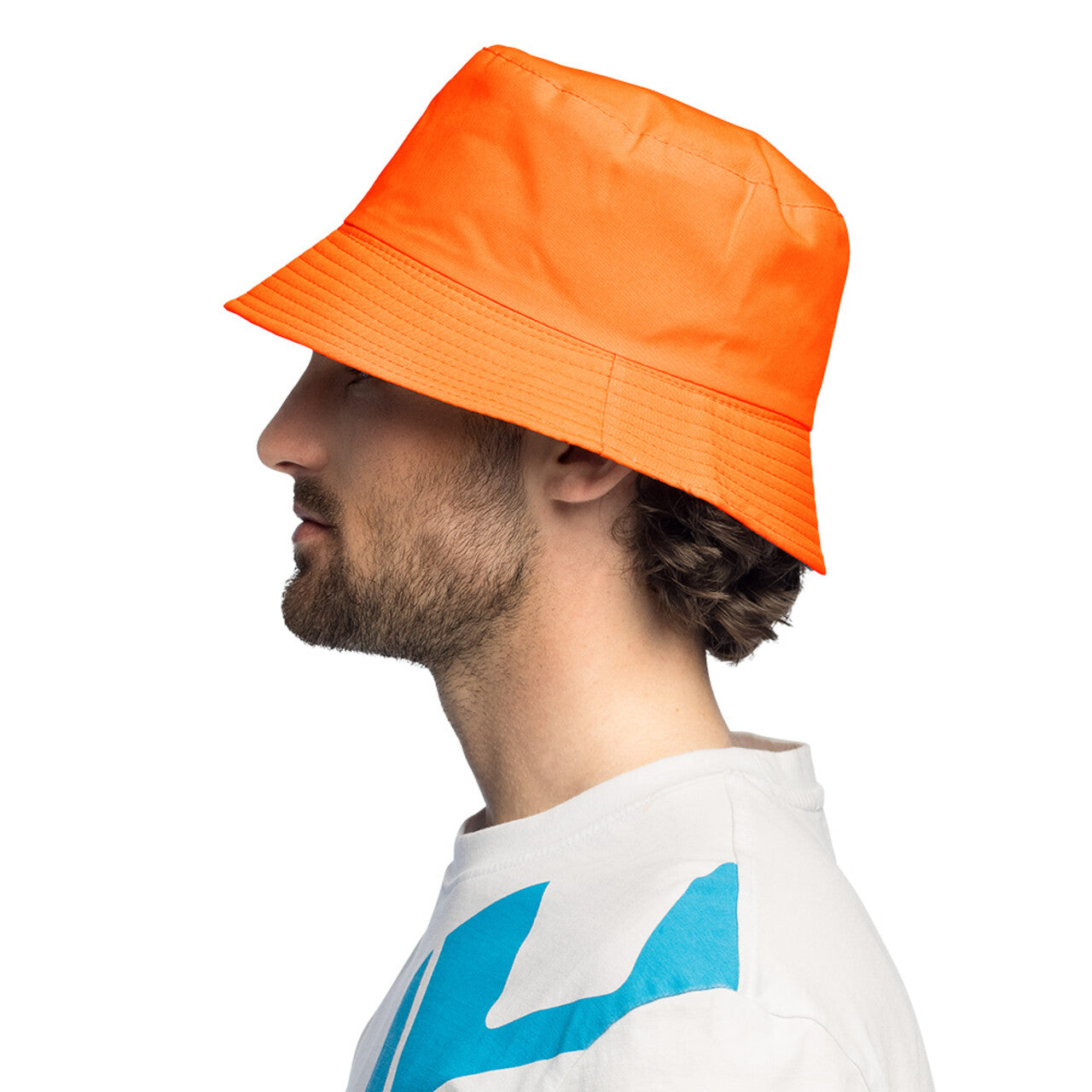 Op deze afbeelding zie je een Accessoires, van het merk Boland. Bucket Hat Festival Oranje Boven