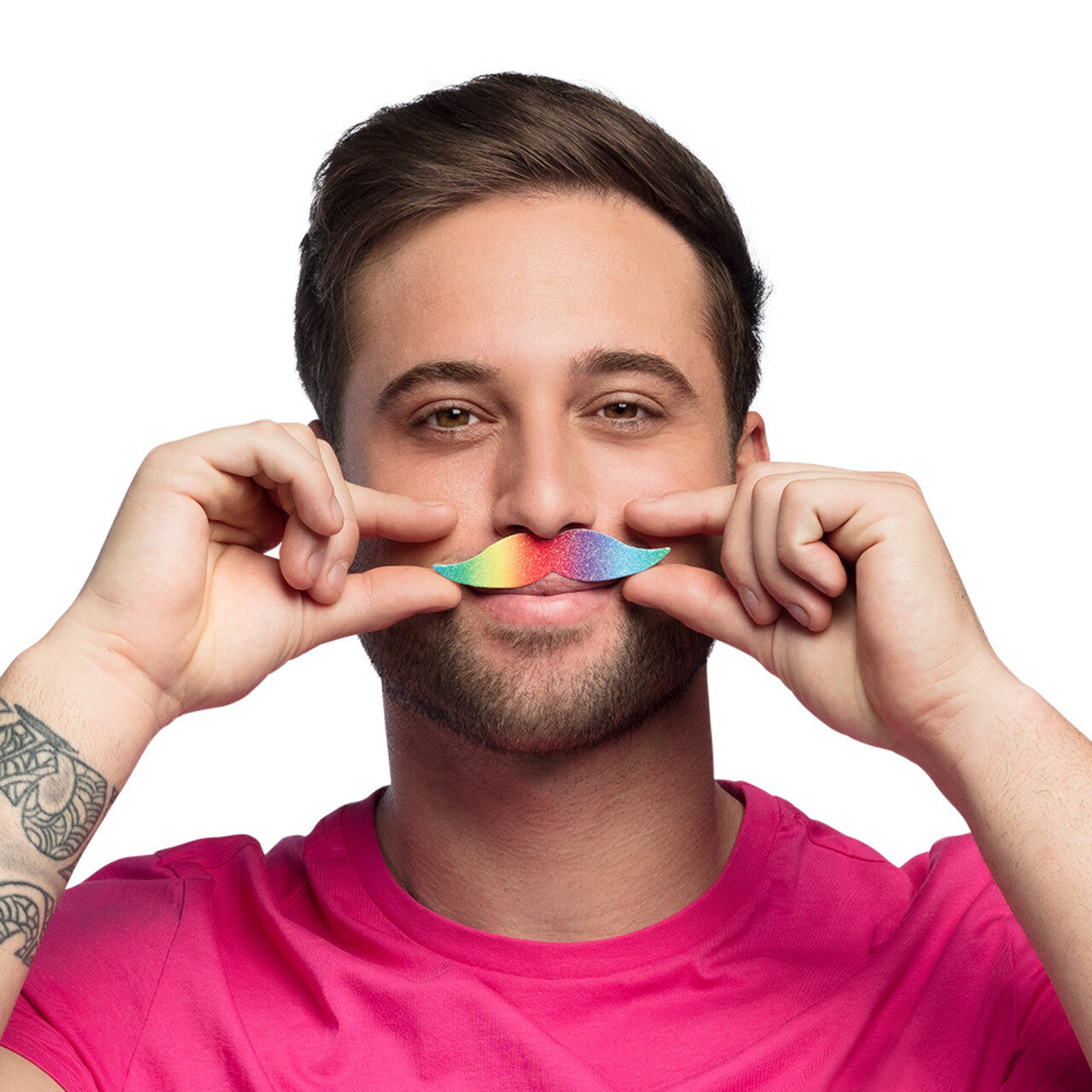 Op deze afbeelding zie je een Accessoires, van het merk Boland. 6x Magische Regenboog Snor