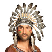 Op deze afbeelding zie je een Accessoires, van het merk Boland. Indianen Hoofdtooi Wijze Adelaar
