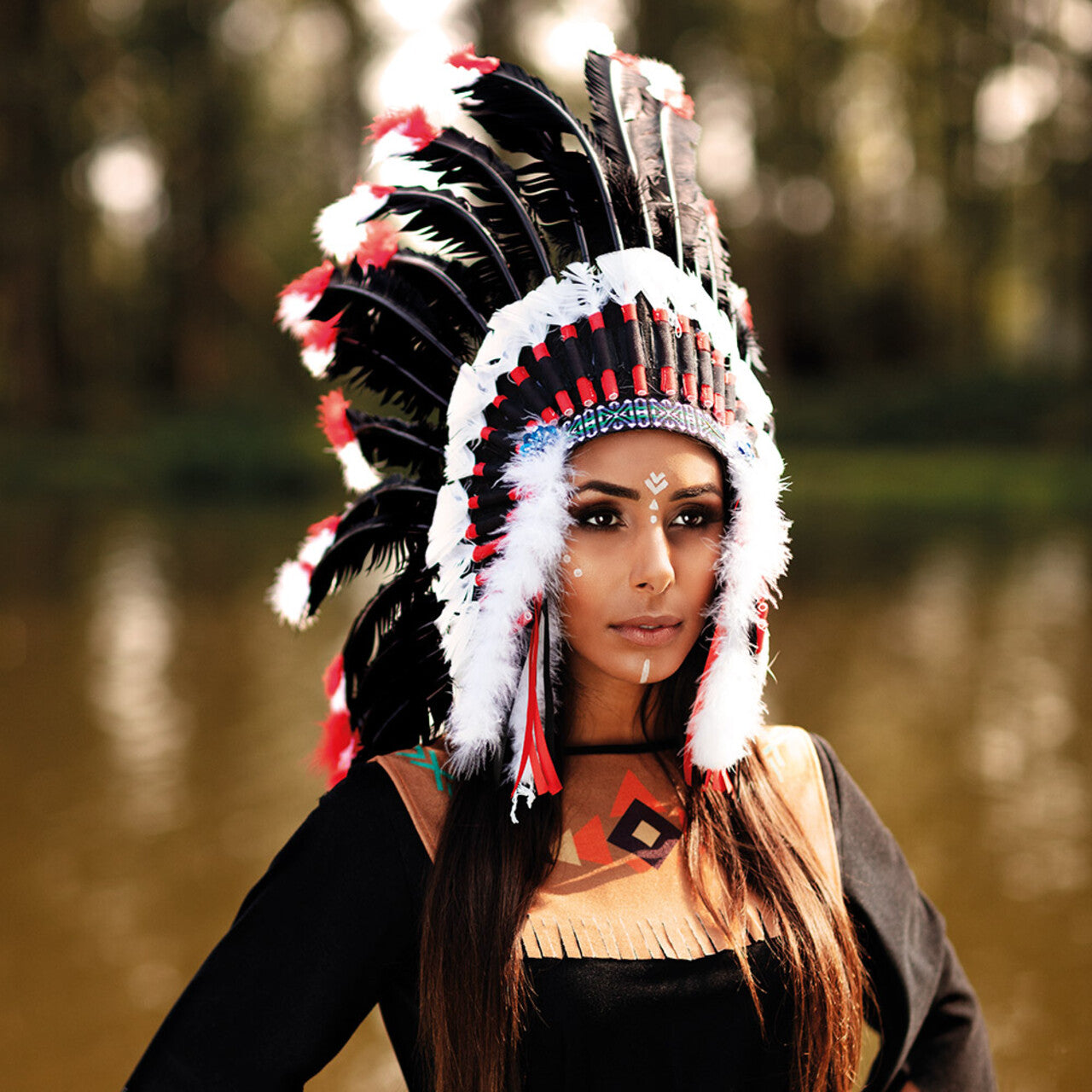 Op deze afbeelding zie je een Accessoires, van het merk Boland. Indianen Hoofdtooi Opperhoofd Eeuwige Gier