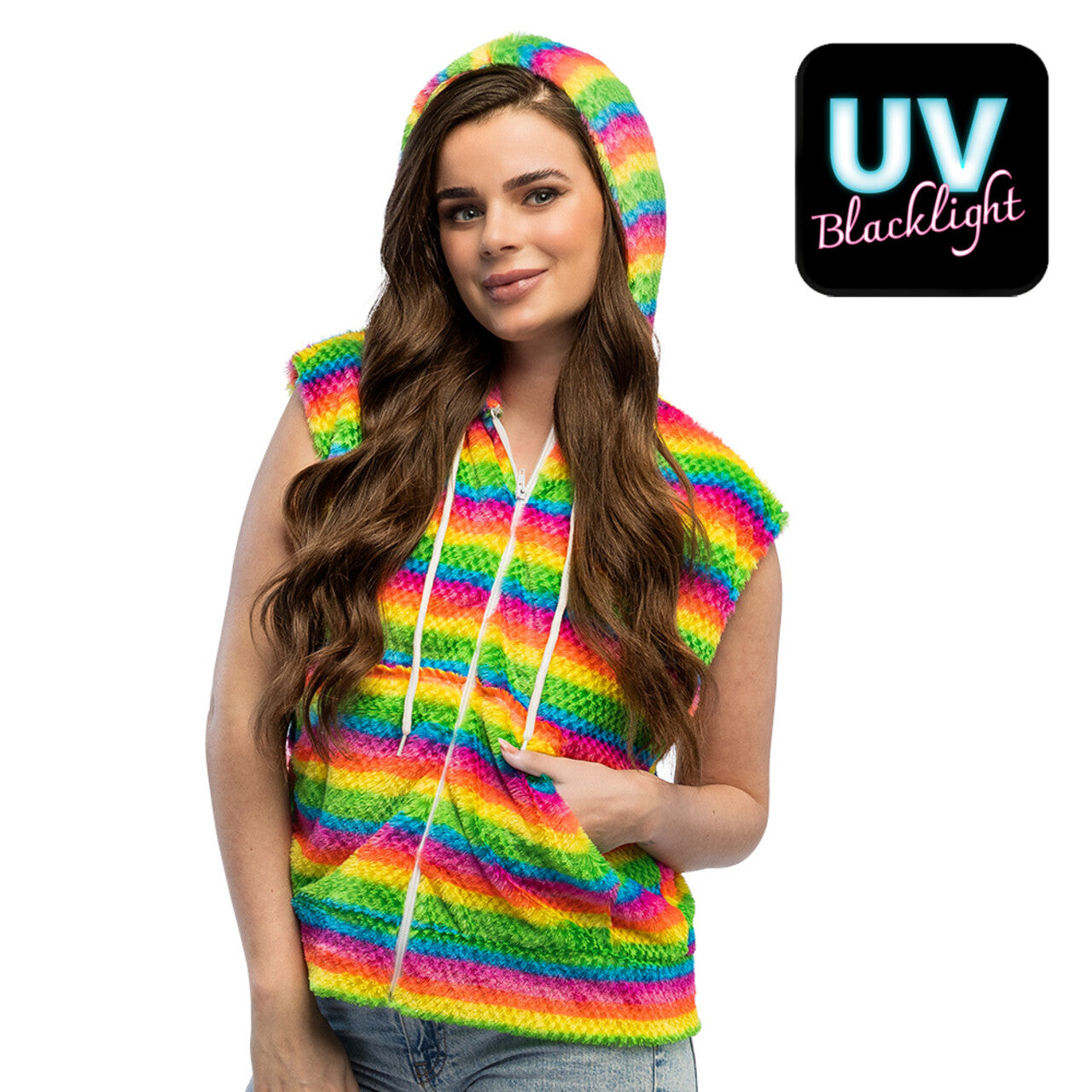 Op deze afbeelding zie je een Kostuums, van het merk Boland. Must Have Bodywarmer Fluffy Regenboog