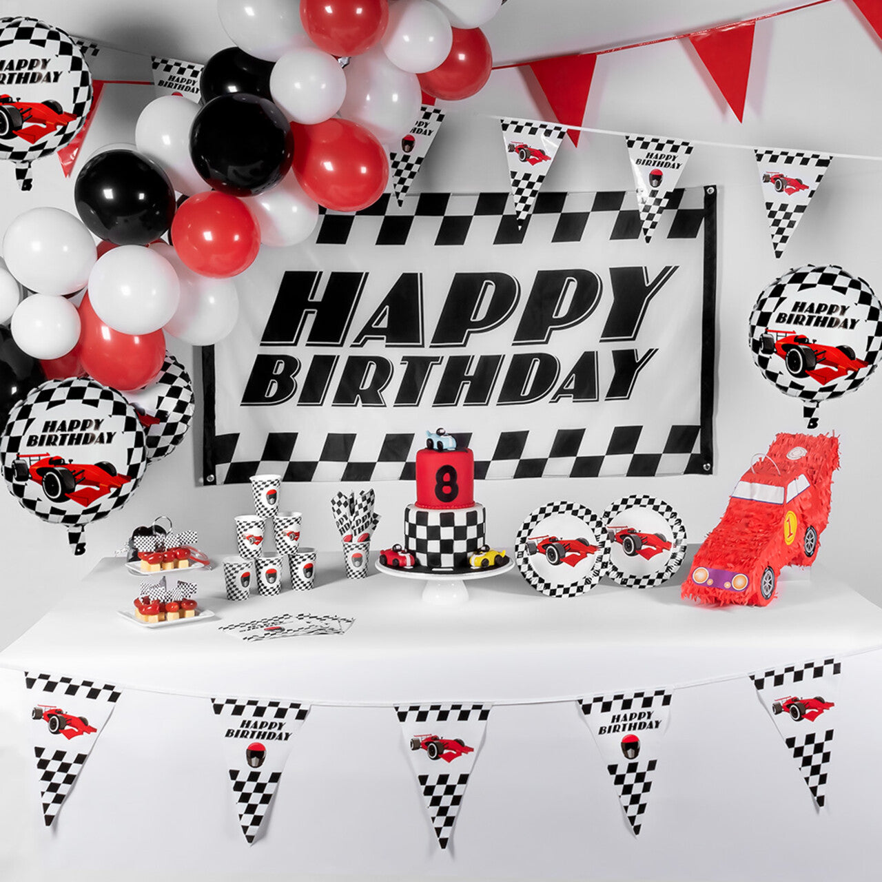 Op deze afbeelding zie je een Decoratie, van het merk Boland. Folieballon Happy Birthday Race Speed