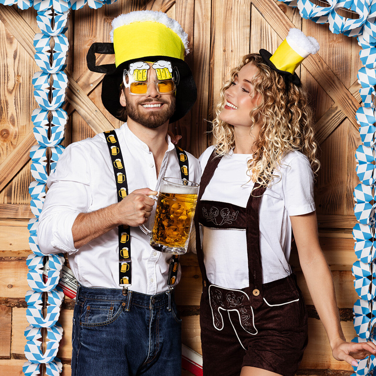 Op deze afbeelding zie je een Accessoires, van het merk Boland. Haarband Bier Op Je Hoofd