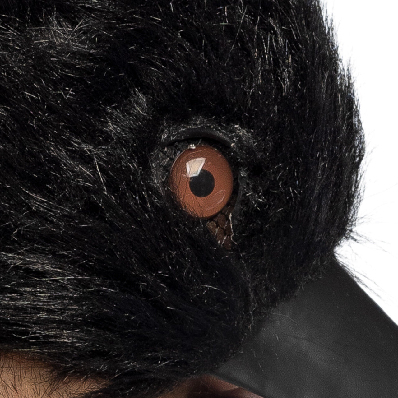 Op deze afbeelding zie je een Accessoires, van het merk Boland. Pluchen Halfmasker Kraai Cor Vus