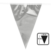 Op deze afbeelding zie je een Decoratie, van het merk Boland. Perfect Silver Party Metallic Vlaggenlijn Zilver