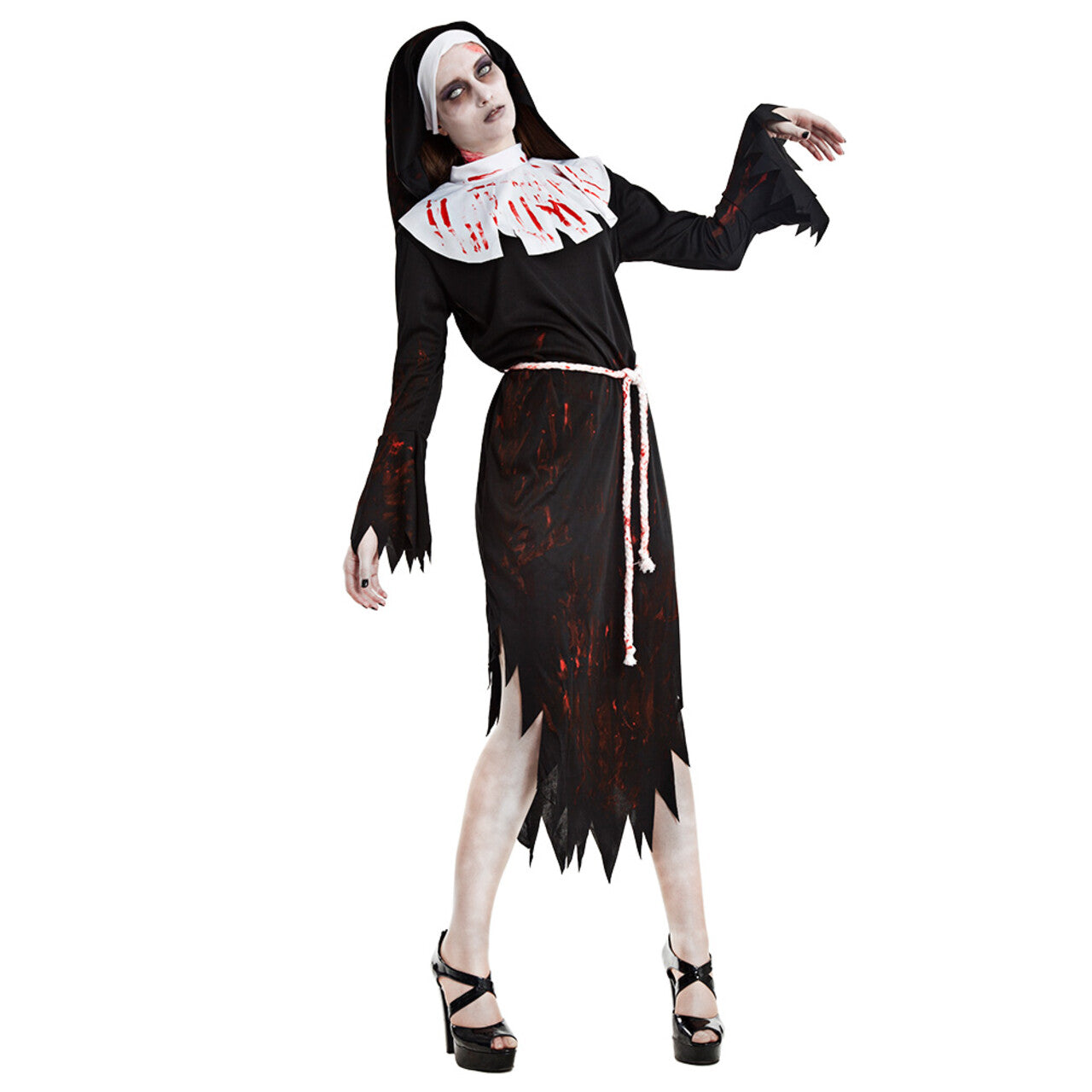 Op deze afbeelding zie je een Kostuums, van het merk Boland. Bloederige Zombie Non Maria Vrouw Kostuum