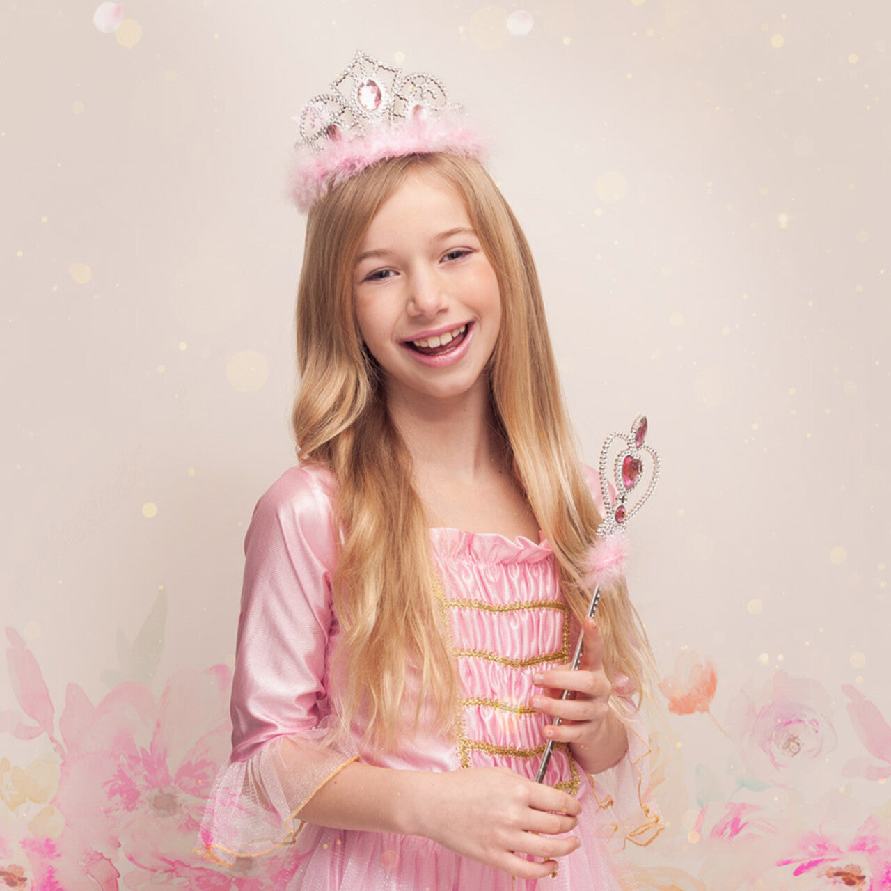 Op deze afbeelding zie je een Kostuums, van het merk Boland. Droom Prinses Elara Meisje Kostuum