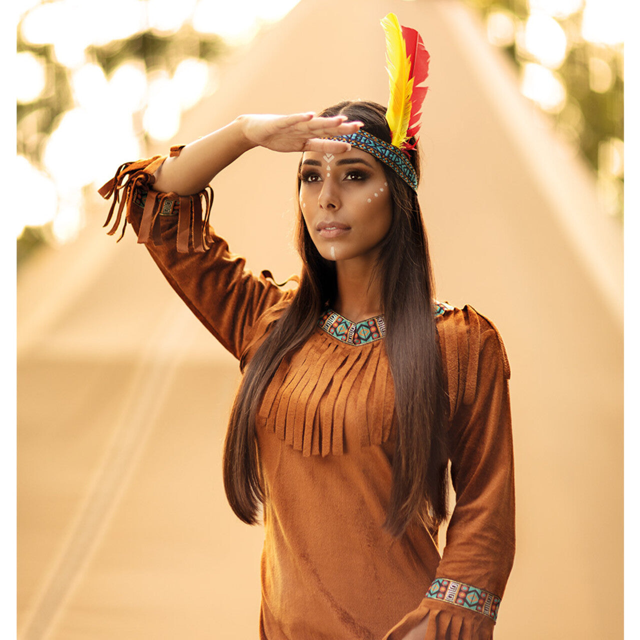 Op deze afbeelding zie je een Kostuums, van het merk Boland. Indiaan Onschuldig Hert Vrouw Kostuum