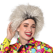 Op deze afbeelding zie je een Accessoires, van het merk Boland. Pruik Totally Eighties Wafel Haar