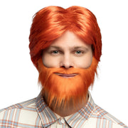 Op deze afbeelding zie je een Accessoires, van het merk Boland. Pruik Dude Oranje Met Baard
