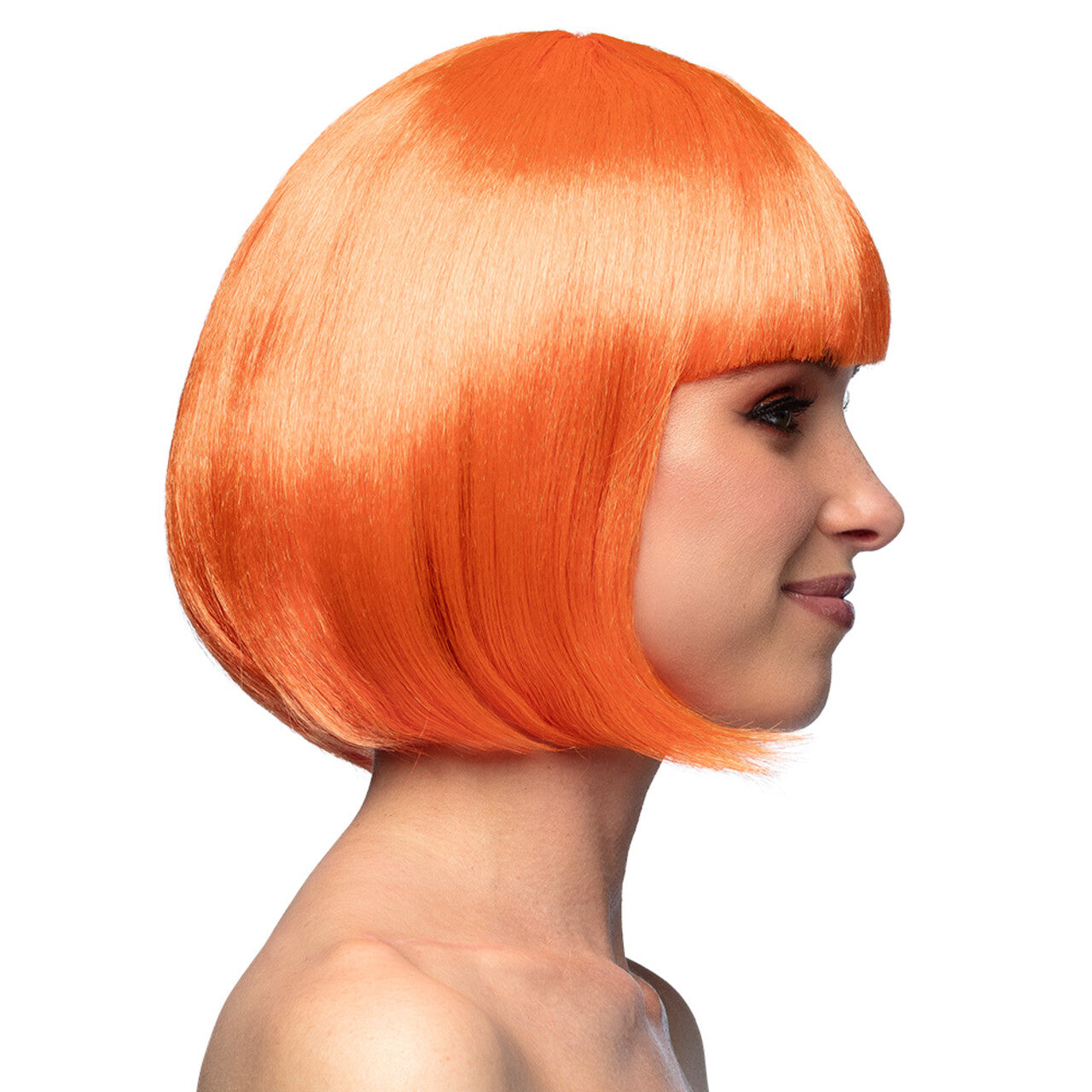 Op deze afbeelding zie je een Accessoires, van het merk Boland. Pruik Cabaret Jaren 20 Bob Oranje Uv