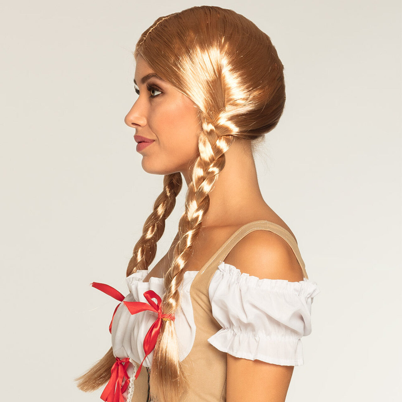 Op deze afbeelding zie je een Accessoires, van het merk Boland. Pruik Onschuldige Heidi Blond