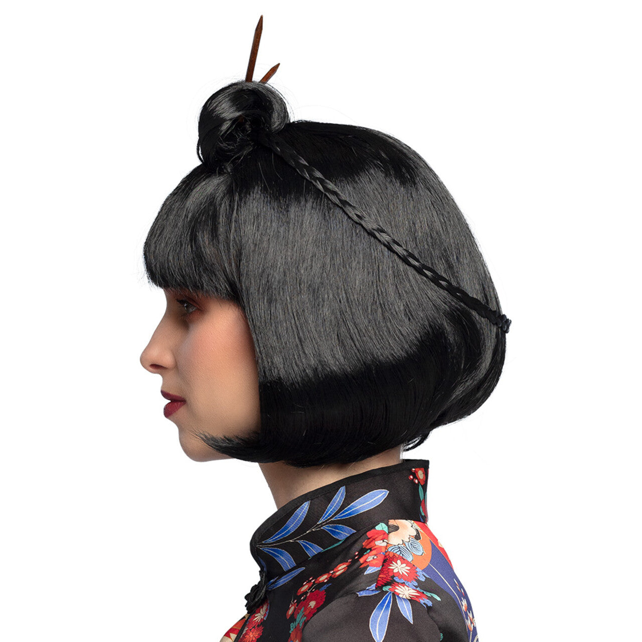 Op deze afbeelding zie je een Kostuums, van het merk Boland. Pruik Chinese Bju Ti Vrouw Kostuum