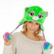 Op deze afbeelding zie je een Accessoires, van het merk Chaks. Groene Regenboog Kat Muts