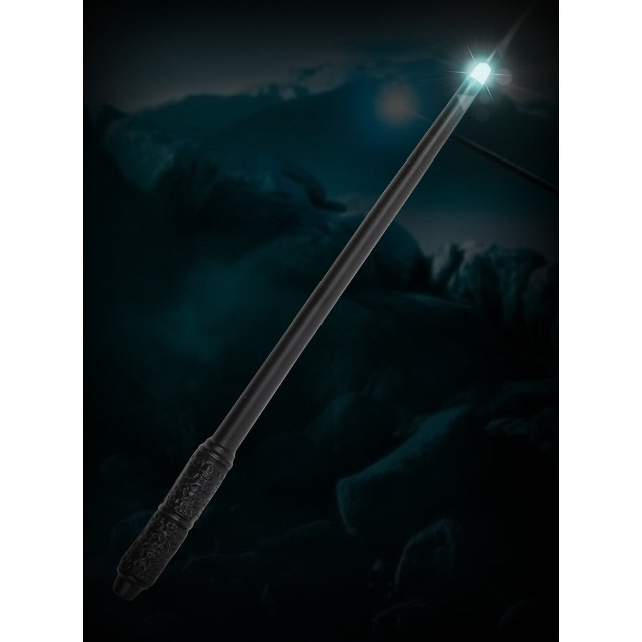 Op deze afbeelding zie je een Accessoires, van het merk Funidelia. Lichtgevende Toverstaf Severus Snape - Harry Potter