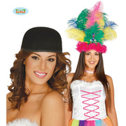 Op deze afbeelding zie je een Accessoires, van het merk Guirca. Zwarte Cap Samba Ankie