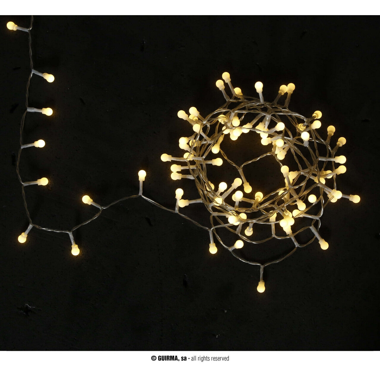 Op deze afbeelding zie je een Decoratie, van het merk Guirma. Gezellige Party Verlichting 100 Led Warm Ball 8 F