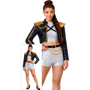 Op deze afbeelding zie je een Kostuums, van het merk Guirca. Silver K-Pop Star Kostuum