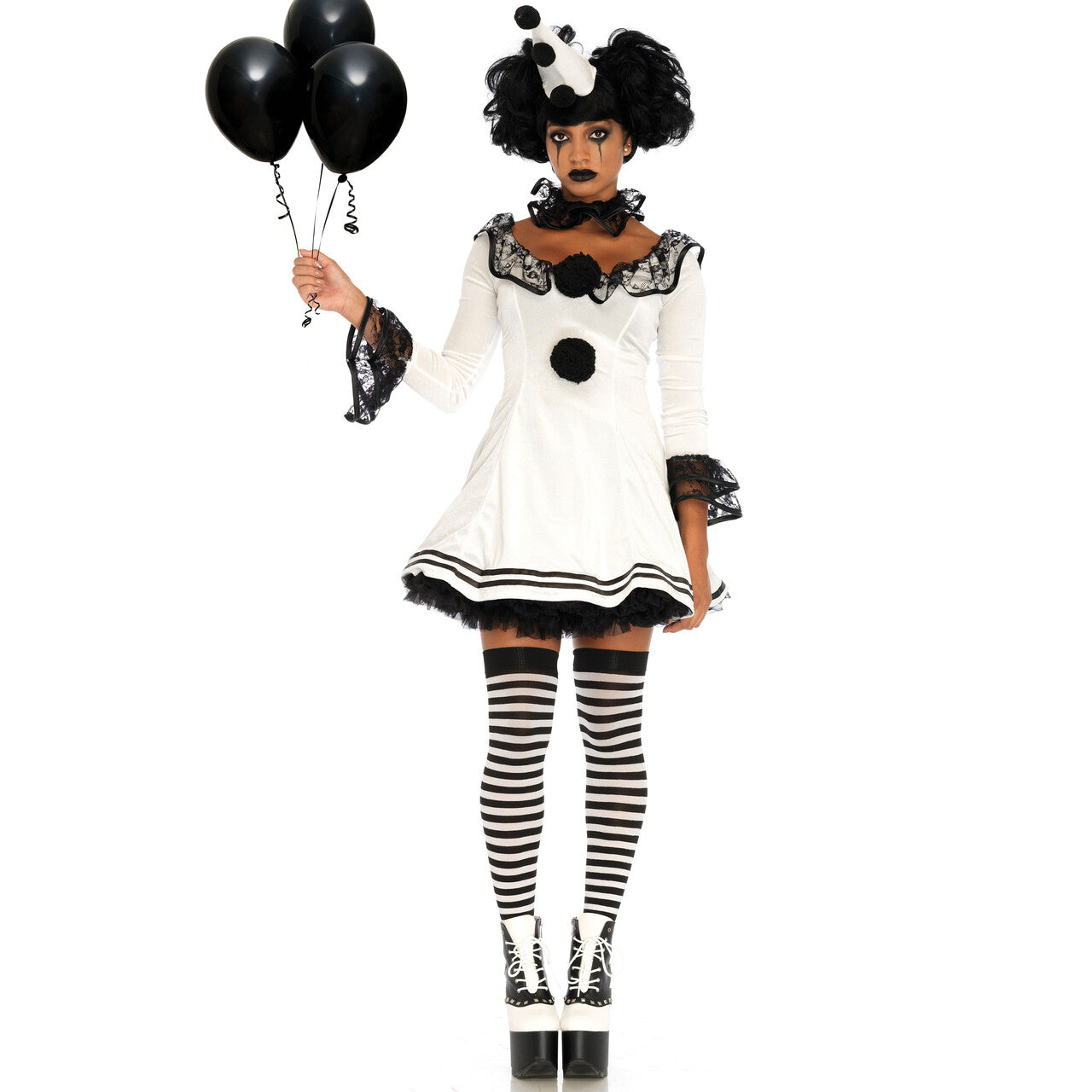 Op deze afbeelding zie je een Kostuums, van het merk Leg Avenue. Zwart Witte Pierrot Paris Vrouw Kostuum