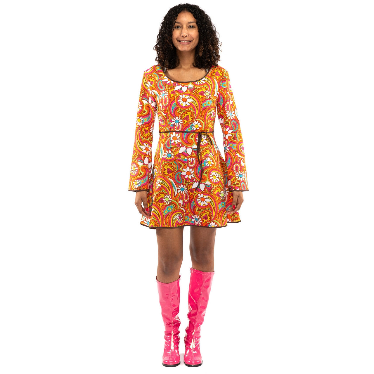 Op deze afbeelding zie je een Kostuums, van het merk Original Replicas. Oranje Kort Jaren 70 Hippie Soul Disco 60s Bloemen Pretty Paisley Vrouw Kostuum