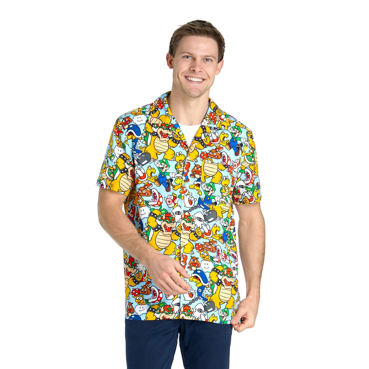 Op deze afbeelding zie je een Kostuums, van het merk Opposuits. Bowsers™ Kingdom Super Mario™ Iconen Blouse Man