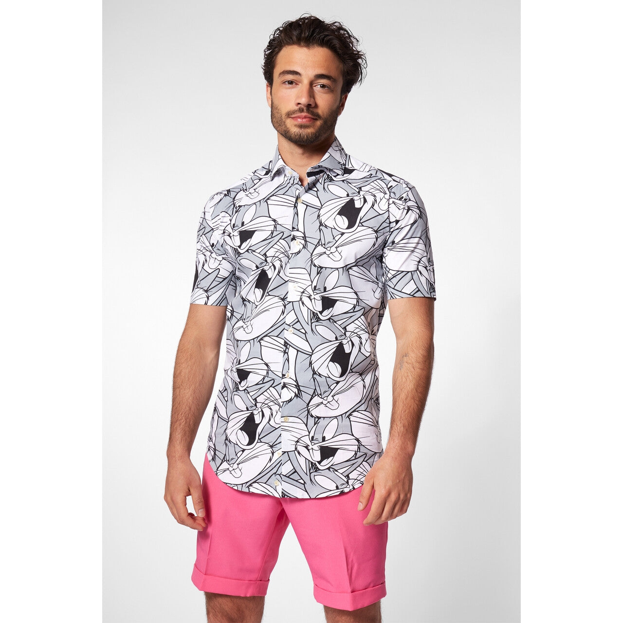 Op deze afbeelding zie je een Kostuums, van het merk Opposuits. Whats Up Doc Bugs Bunny™ Blouse Zwart Wit Man