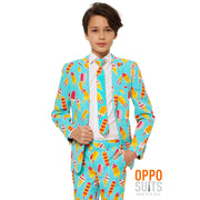 Op deze afbeelding zie je een Kostuums, van het merk Opposuits. Ola La Zomerse IJsjes Tiener Jongen Kostuum