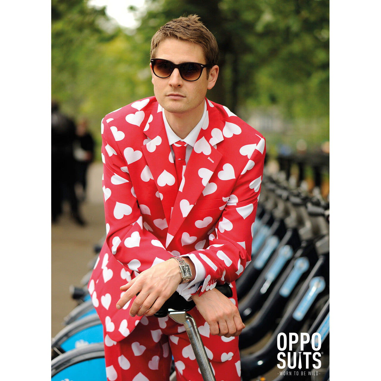 Op deze afbeelding zie je een Kostuums, van het merk Opposuits. Mr. Lover Lover Valentijn Opposuit Kostuum Man