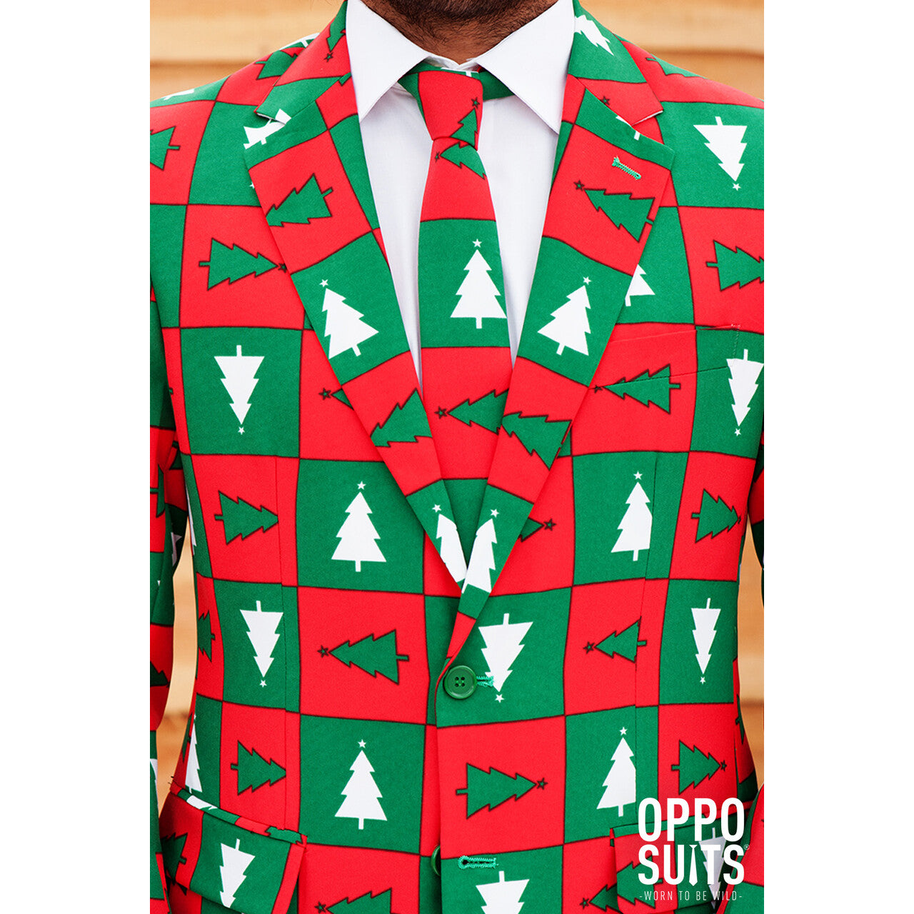 Op deze afbeelding zie je een Kostuums, van het merk Opposuits. Treemendous X-Mas Opposuit Kostuum Man