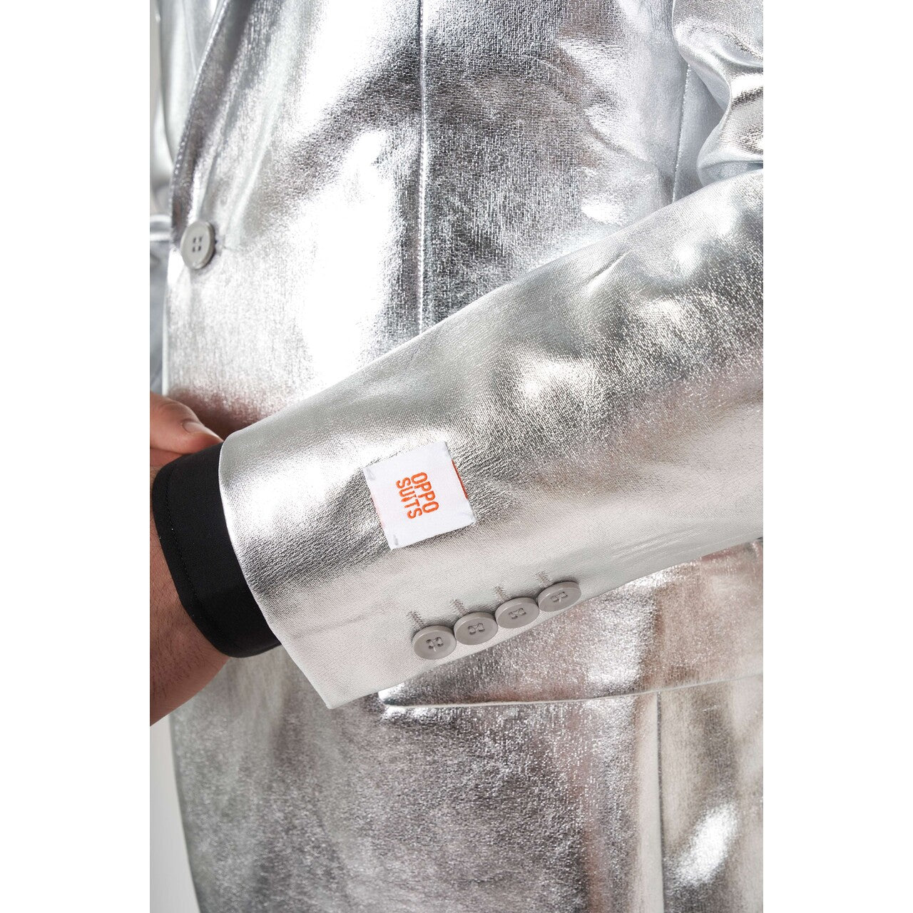 Op deze afbeelding zie je een Kostuums, van het merk Opposuits. Shiny Silver Man Kostuum