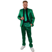 Op deze afbeelding zie je een Kostuums, van het merk PartyXplosion. Glamour Green Metallic 3delig Man Kostuum