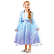 Op deze afbeelding zie je een Kostuums, van het merk PartyXplosion. IJskrachtige Prinses Elza Frozen Meisje Kostuum
