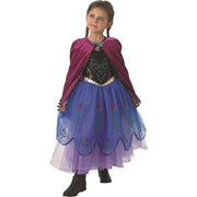Op deze afbeelding zie je een Kostuums, van het merk Rubies. Premium Anna Van Arendelle Spelend In De Sneeuw Meisje Kostuum