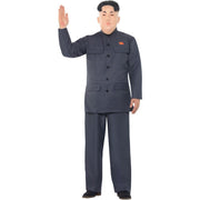Op deze afbeelding zie je een Kostuums, van het merk Smiffy's. Communistische Dictator Kim Man Kostuum