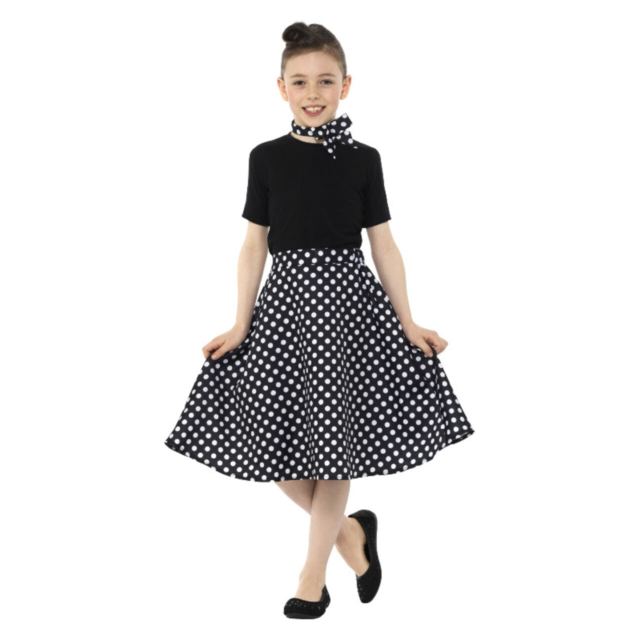 Op deze afbeelding zie je een Kostuums, van het merk Smiffy's. Jaren 50 Zwart Witte Stippen Polka Dot Meisje Kostuum