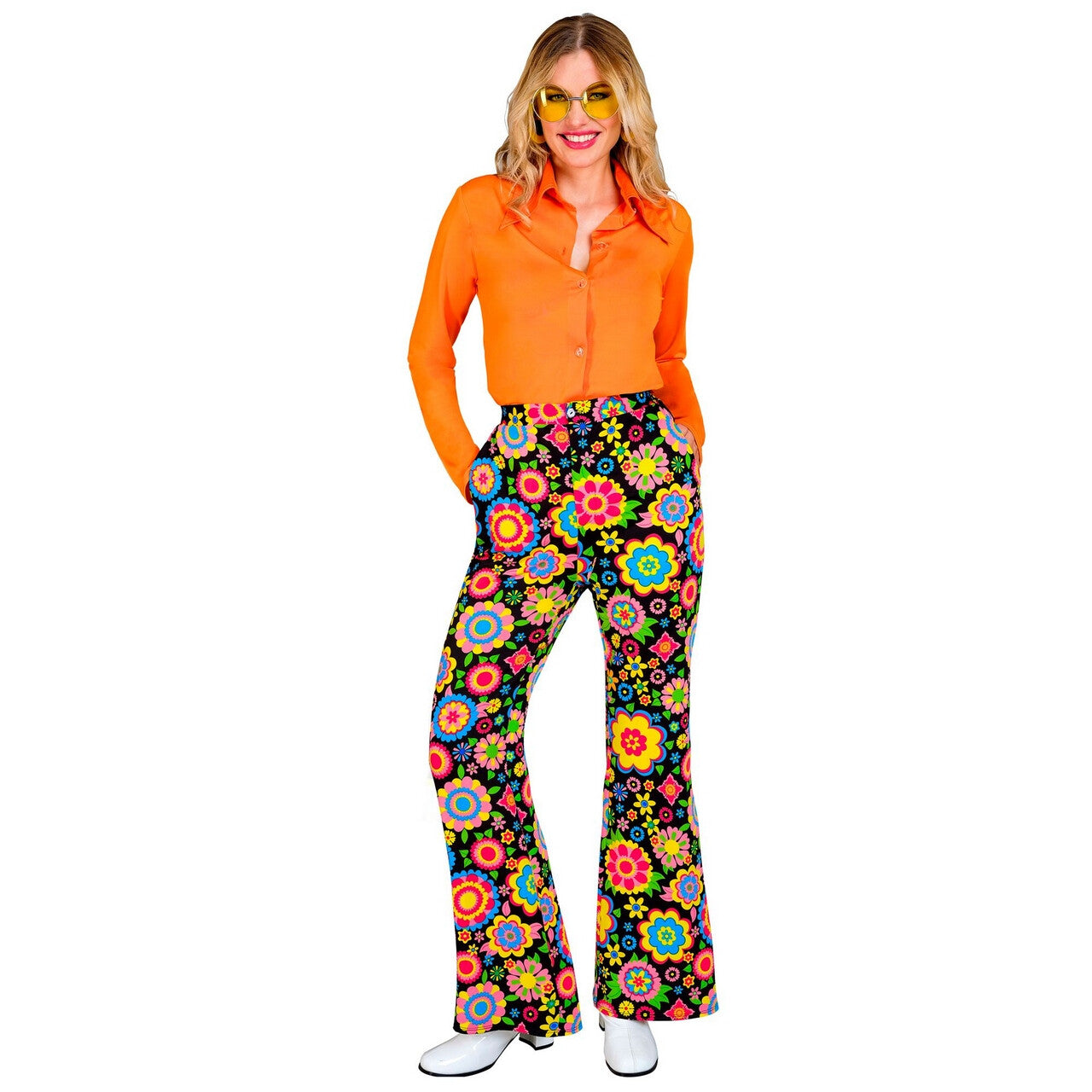Op deze afbeelding zie je een Kostuums, van het merk Widmann. Flower Love Broek So Into The 60s Vrouw