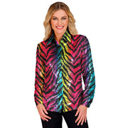 Op deze afbeelding zie je een Kostuums, van het merk Widmann. Pailletten Blouse Mega Foute Regenboog Tijger Vrouw
