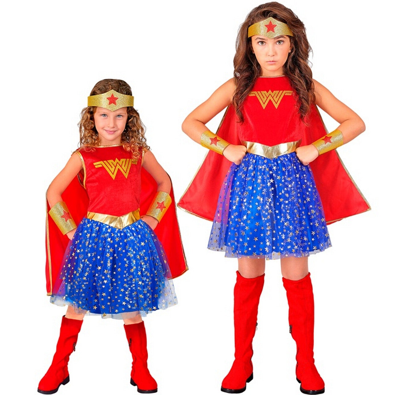 Op deze afbeelding zie je een Kostuums, van het merk Widmann. Mega Stoere Superheldin Wonder Girl Meisje Kostuum