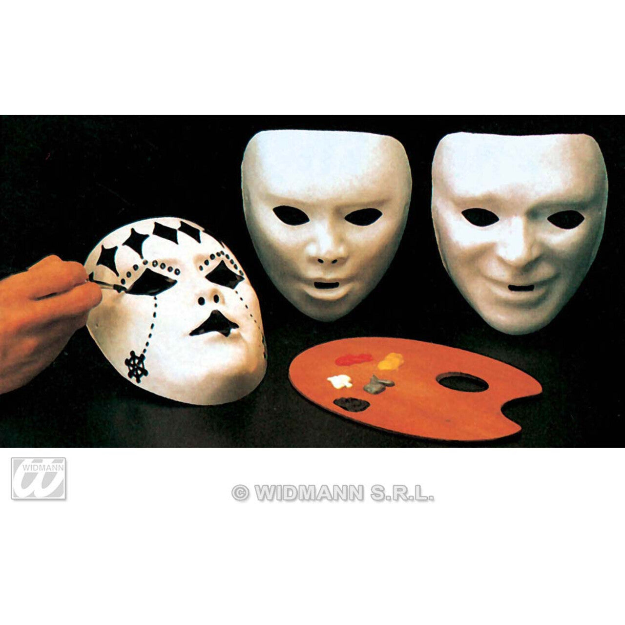 Op deze afbeelding zie je een Accessoires, van het merk Widmann. Beschilderbare Maskers Plastic