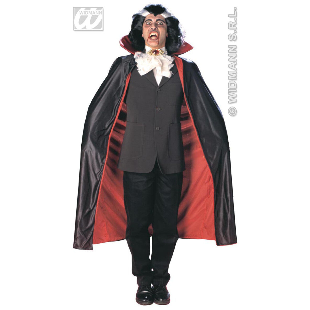 Op deze afbeelding zie je een Accessoires, van het merk Widmann. Luxe Cape Met Kraag, 135 Centimeter