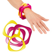 Op deze afbeelding zie je een Accessoires, van het merk Widmann. 70er Jaren Armband Disco Roze / Geel
