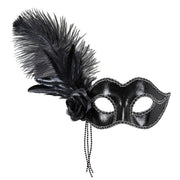 Op deze afbeelding zie je een Accessoires, van het merk Widmann. Signorina Oogmasker Venetie Zwart Met Veren