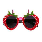 Op deze afbeelding zie je een Accessoires, van het merk Widmann. Grappige Bril, Aardbeien