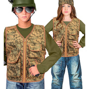 Op deze afbeelding zie je een Kostuums, van het merk Widmann. Camo Commando Vest Kind