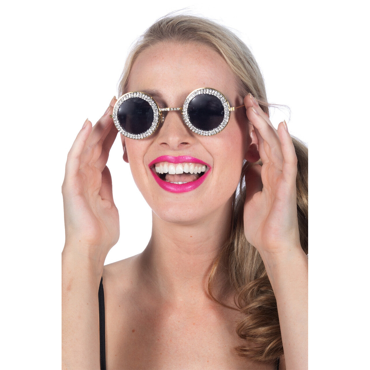 Op deze afbeelding zie je een Accessoires, van het merk Wilbers. Bril Rond Met Steentjes