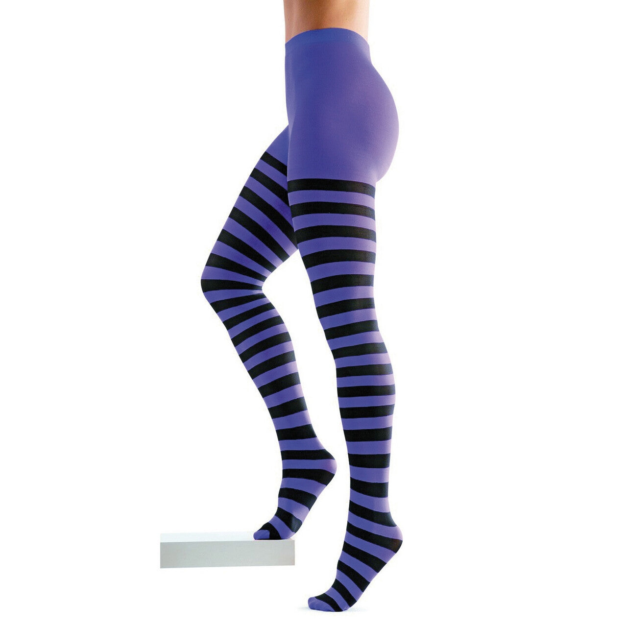 Op deze afbeelding zie je een Accessoires, van het merk Wilbers. Panty Gestreept Paars / Zwart Heks
