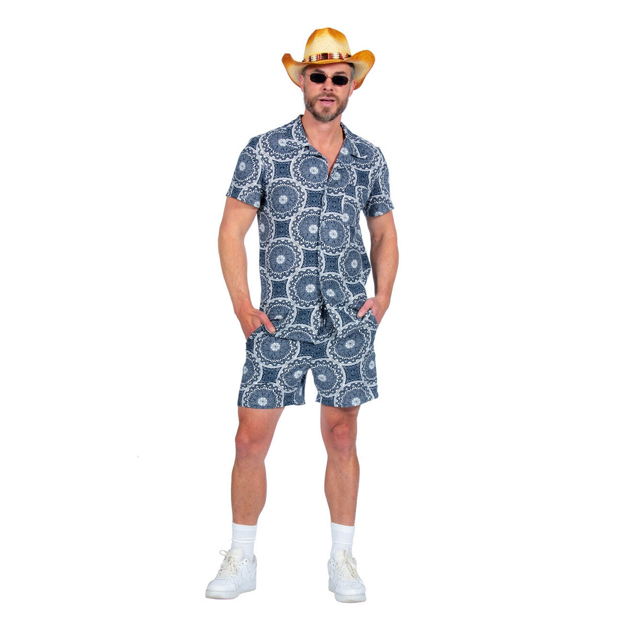 Op deze afbeelding zie je een Kostuums, van het merk Wilbers. Zomer Festival Trip Blauwe Cirkels Man Kostuum