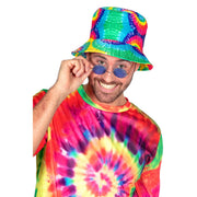 Op deze afbeelding zie je een Accessoires, van het merk Wilbers. Festival Hoed Tie Dye Hippie