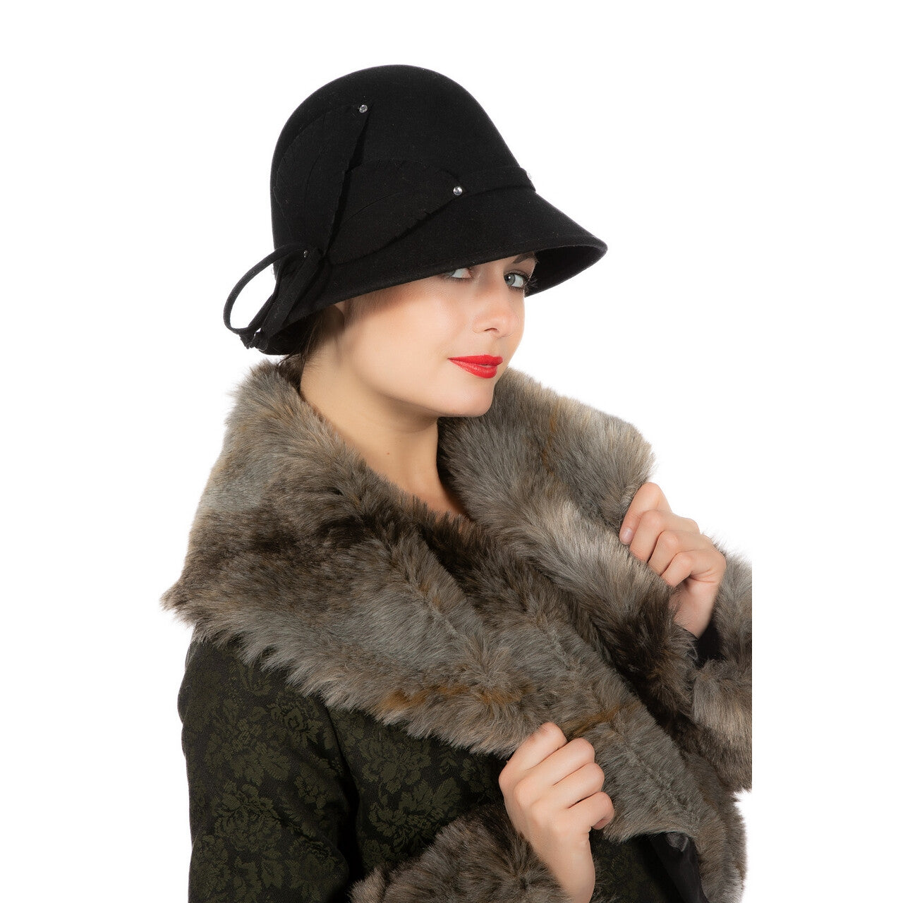 Op deze afbeelding zie je een Accessoires, van het merk Wilbers. Hoed Roaring 20s Wolvilt Zwart